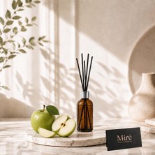 MumvemuM Premium Seri Yeşil Elma Kokulu Çubuklu Oda Kokusu - Amber Şişe 50 ml