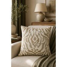 Fuly Consept Home Design Fuly Consept 43X43 cm Krem Bej Jakarlı Dekoratif Kırlent Kılıfı Avangart Desenli