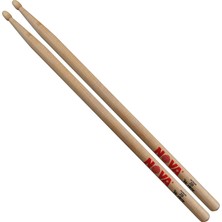Vic Firth Baget, Nova, Hickory, 16 1/4"X0.625", Short