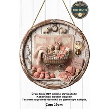 Time in a Tin Bebek Kapı Süsü Ahşap Görünümlü 3D Etkili Vintage Kız Bebek Odası Kapı Süsü - 5mm Mdf (29 Cm)