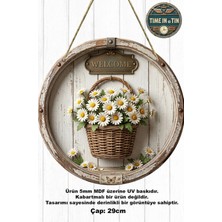 Time in a Tin Dış Kapı Süsü - Ahşap Görünümlü 3D Etkili Hasır Sepette Papatya "welcome" Kapı Süsü - Mdf (29 Cm)