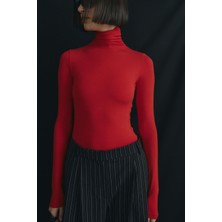 Suud Collection Kırmızı Boğazlı Tensel Body