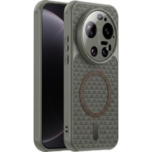 Coverzone Xiaomi Mi 17 Ultra ile Uyumlu Karbon Kaplama Telefon Kılıfı, Magsafe ile Uyumlu, 2 mm Yükseltilmiş Kamera Korumalı, Kadife Iç Yüzeyli, Darbe Emici Premium Volten Koruyucu Kılıf, Gri