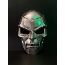 Lineex Dr. Doom 3D Baskı Dekoratif Maske – Koleksiyon ve Oda Dekoru