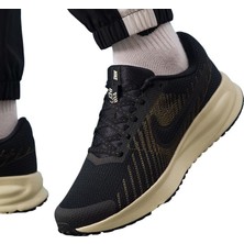 Nike Run Defy Siyah Erkek Koşu Ayakkabısı