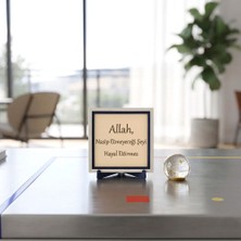 Miaju Allah Nasip Etmeyeceği Şeyi Hayal Ettirmez Yazılı Estetik Masaüstü Aksesuarı, Modern Ofisler ve Evler Için Özgün Tercih 10X10 cm