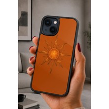 BG AKSESUAR iPhone 14 Plus Uyumlu Güneşsembolü Desenli Kamera Korumalı Darbelere Dayanıklı Kılıf