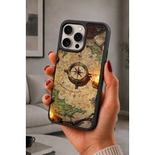 BG AKSESUAR iPhone 15 Pro Uyumlu Harita Desenli Kamera Korumalı Darbelere Dayanıklı Kılıf