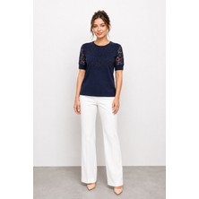 Bihan Store Kadın Önü Taşlı Kol ve Sırt Dantel Detaylı Bluz W27-32412 - Lacivert
