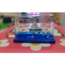 Ada Çanta Kırtasiye Gemi Figürlü Küçük Boy Sulu Batmayan Dekoratif Süs ( 5cm * 4 cm ) BF895554