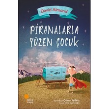 Beei Piranalarla Yüzen Çocuk