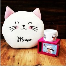 Moontime Alaçatı Kedi Polar Yastık ve Kedi Kutulu Kupa Arkadaşa Hediye