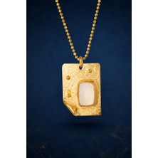 Bereka Jewelry 925 Ayar Gümüş 18K Altın Kaplama Doğal Kalsedon Taşlı El Işçiliği Kolye - Ivory Fold