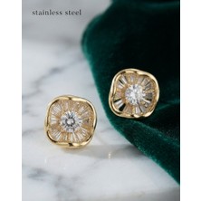 Stainless Steel Pirinç Gold Renk Zirkon Taşlı Yonca Model Küpe