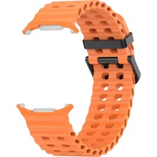 Caseonn Samsung Galaxy Watch Ultra 2 Kordon Suya Dayanıklı Çift Delikli Silikon Kayış Turuncu