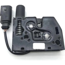 Moontime Alaçatı Motor Kaput Kilidi Alt Aq3 12-18 Rsq3 14-18