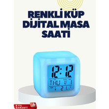 Termometre ve Takvim Özellikli 7 Renk Değiştiren Küp Alarm Saati - Lisinya