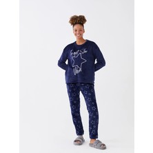 Lc Waikiki Yeni Sezon Bisiklet Yaka Nakışlı Kadın Pelüş Pijama Takımı