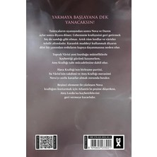 Esranın Dünyası Ciltli Olarak Sunulan 3 Kitaplık Edebiyat Eseri