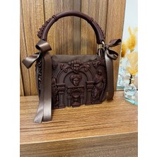 Kahverengi Gotik Tarz El Çantası Figürlü Çanta 20X15 cm