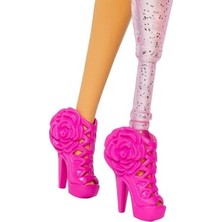 Esranın Dünyası Işıltılı Protez Bacaklı Barbie ile Şıklık ve Eğlence