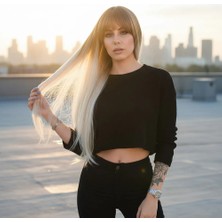 Vavis Fiber Sentetik Uzun Düz Kahküllü Peruk / Balköpüğü / Platin Ombreli