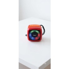 Bluetooth Hoparlör, Rgb LED Işıklı, Telefon Standlı, USB Flash Bellek ve Aux Destekli, Taşına