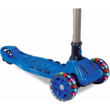 Aydogan's Işıklı Mavi Scooter, Eğlenceli Ulaşım Aracı