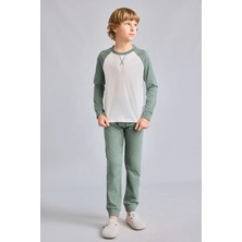 DeFacto %100 Pamuk Bisiklet Yaka Reglan Uzun Kollu Üst Lastik Paça Alt 2'li Pijama Takımı Erkek Çocuk I1443A826AU