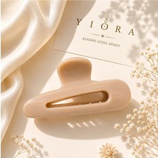 Yiora Premium Seri Parlak Geometrik Detaylı Güçlü Tutuş Kaymaz Saçı Kırmayan Mandal Toka