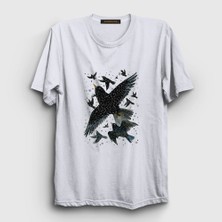 Presmono Unisex Beyaz Herd Of Birds Kuş Karga T-Shirt