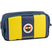 Me Çanta 2 Bölmeli Çubuklu Arma Baskılı Suni Deri Kalemlik (25759)