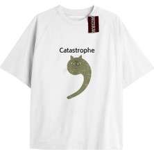Tarzsokak Catastrophe Unisex Oversize Yazılı Tshirt Beyaz