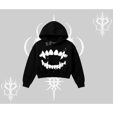 Tarzsokak Beyaz Crop Kapşonlu Sweatshirt Vampir Dış
