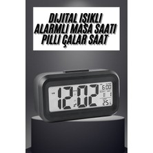 Gece Dijital Masa Saati Dijital Alarmlı LED Ekran Pilli Çalar Saat - 3538-8583