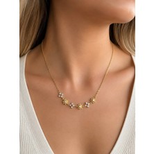 Gold Renk Pembe Taşlı Çiçek Desenli Zirkon Kadın Kolyesi