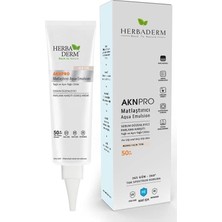 Herbaderm Aknpro Tam Spektrum Koruma Sebum Düzenleyici Yağlı Cilt Renkli Açık Ton