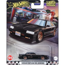 Mattel Hot Wheels Boulevard Premium Araçlar GJT68 - HRT66 Nıssan Skylıne Rs (KDR30)