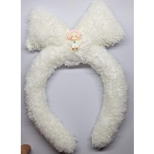 Peluş Kurdelalı Beyaz