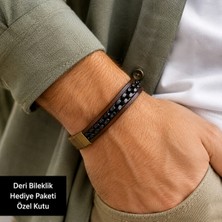 Herşey Nota Erkek Kahverengi Deri Bileklik – Siyah Örgü Detaylı, Hediye Kutulu Bileklik