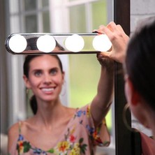 MiraLive Kablosuz Parlak Banyo Stüdyo Makyaj Aynası Işığı Pilli Vantuzlu Taşınabilir 4 LED Ampul BX40