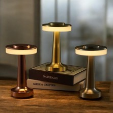 Dekoratif LED Masa Lambası