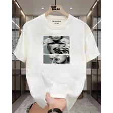 Tarzsokak Unisex Carzy Lips T-Shirt