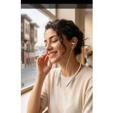 1001 Taç Bluetooth Kulaklık Yüksek Şarj Gücü ile 130 Saat Bekleme Süresi 10 Metre Çekiş Menzilli