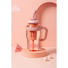 1001 Süzgeç Hazneli Pipetli Suluk 1300 ml – Meyve Aromalı Su Şişesi (Pembe)