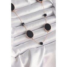 DMR Elegance Pirinç Gold Renk Siyah Renk Oval Siyah Küp Detay Kadın Kolye
