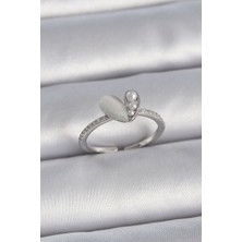 DMR Elegance Pirinç Gümüş Renk Ayarlanabilir Zirkon Taşlı Incili Beyaz Mineli Kalp Model Kadın Yüzük