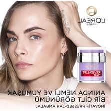 Esranın Dünyası Dolgunlaştırıcı Yüz Kremi, 50 Ml, Su Bazlı Nemlendirme