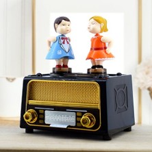 Ucuz Market Öpüşen Çift Müzik Kutusu