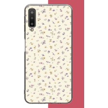 Aksesuarist Samsung Galaxy A7 2018 Uyumlu Sarı Lila Çiçek Baskılı Silikon Kılıf